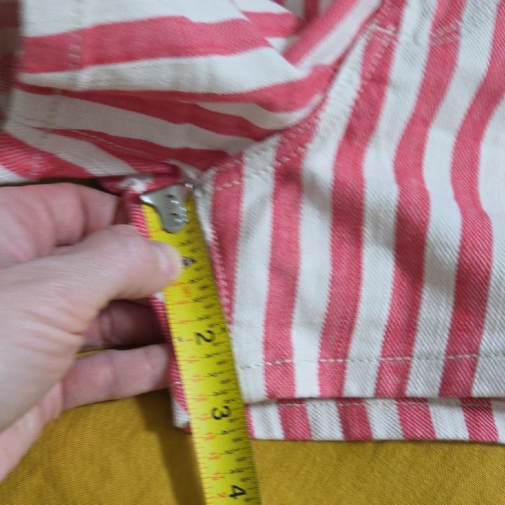 Wrangler High Waist Pink and White Shorts - Picture 8 of 10